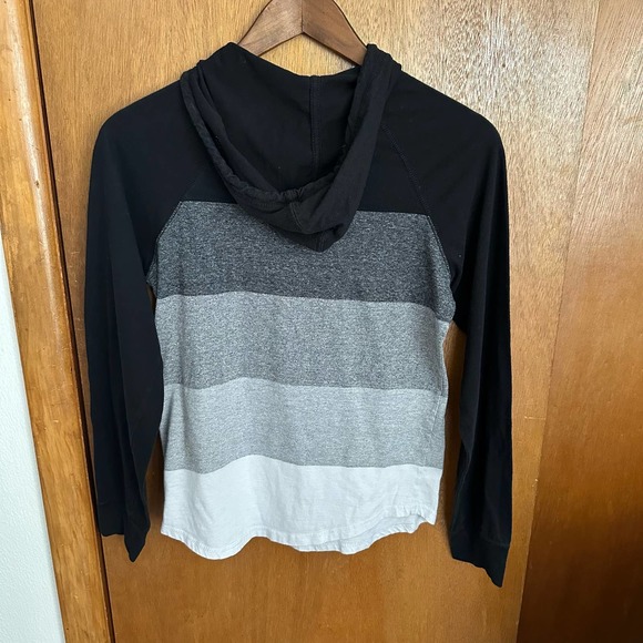 Ocean Current Color Block Long Sleeve Hooded Tee size small - Picture 3 of 7